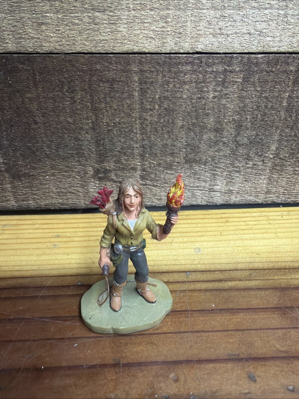 Lemax Village Explorer Hunter